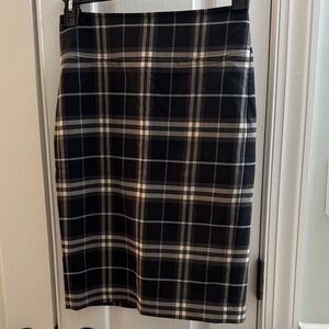 Burberry Black and Gray Plaid Women's Skirt